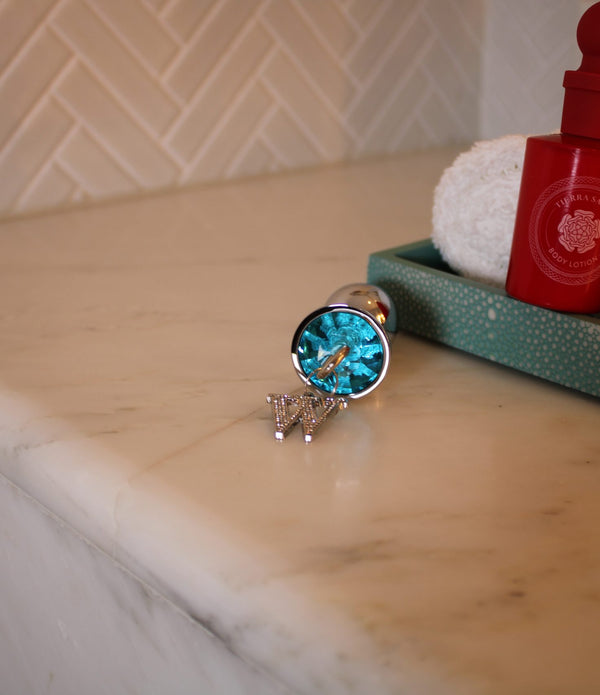 anal jewel butt plug V For Vibes